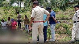 West Bengal: Burnt body of man found near railway tracks in Purulia; probe on